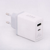 شارژر دیواری J-T-R مدل DP/QC-30W به همراه کابل تبدیل لایتنینگ اورجینال